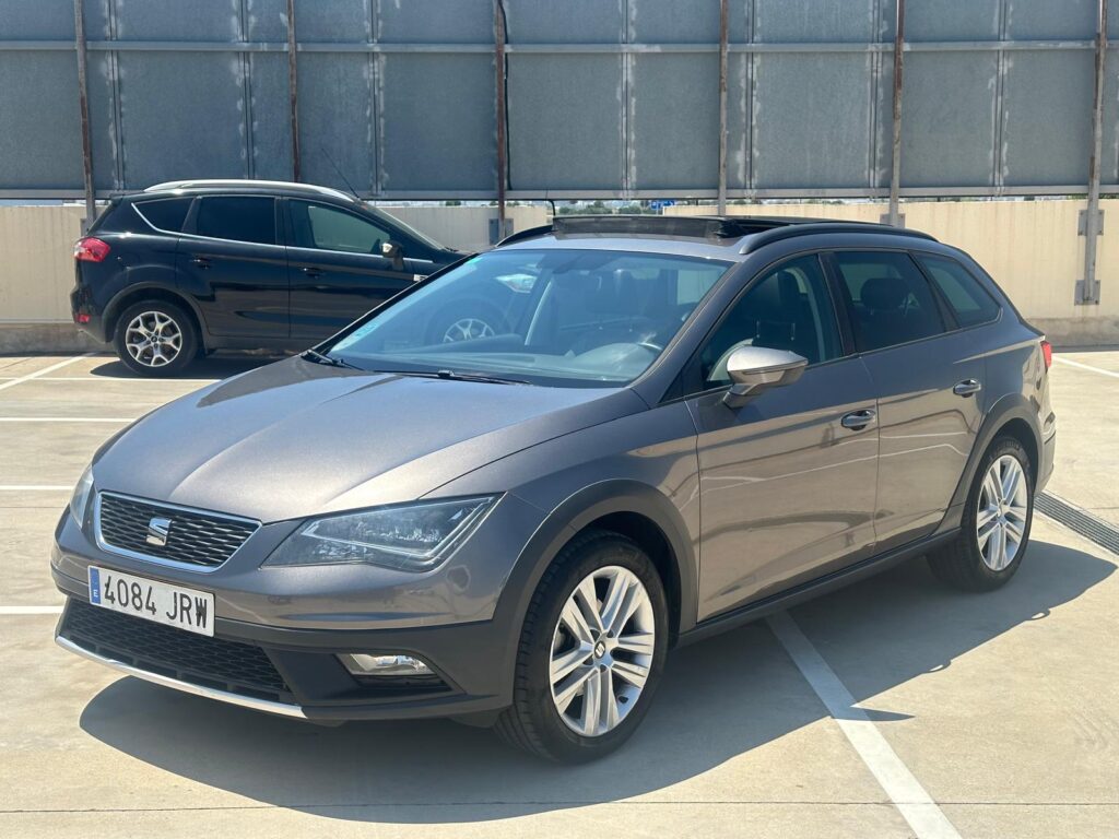 Seat Leon ST  X-perience 110cv Techo panorámico