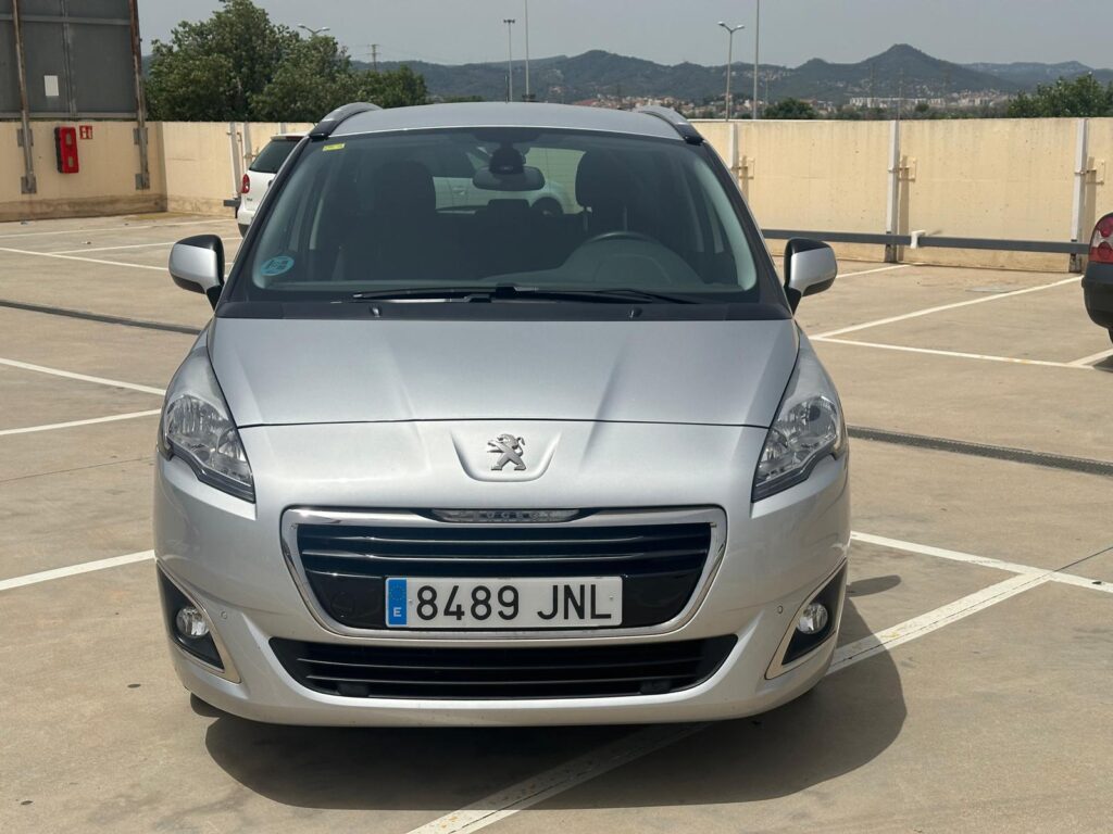 Peugeot 5008 2016 7 PLAZAS 130 CV 105.969 KM