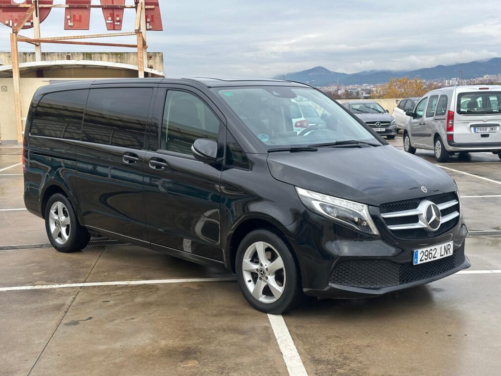 MERCEDES-BENZ Clase V 220 d Avantgarde Largo