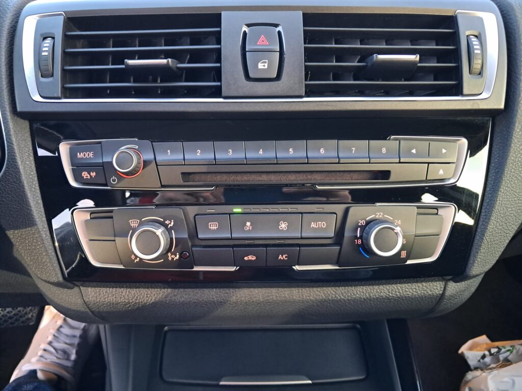 BMW Serie 1 118i SPORT AUTOMATICO