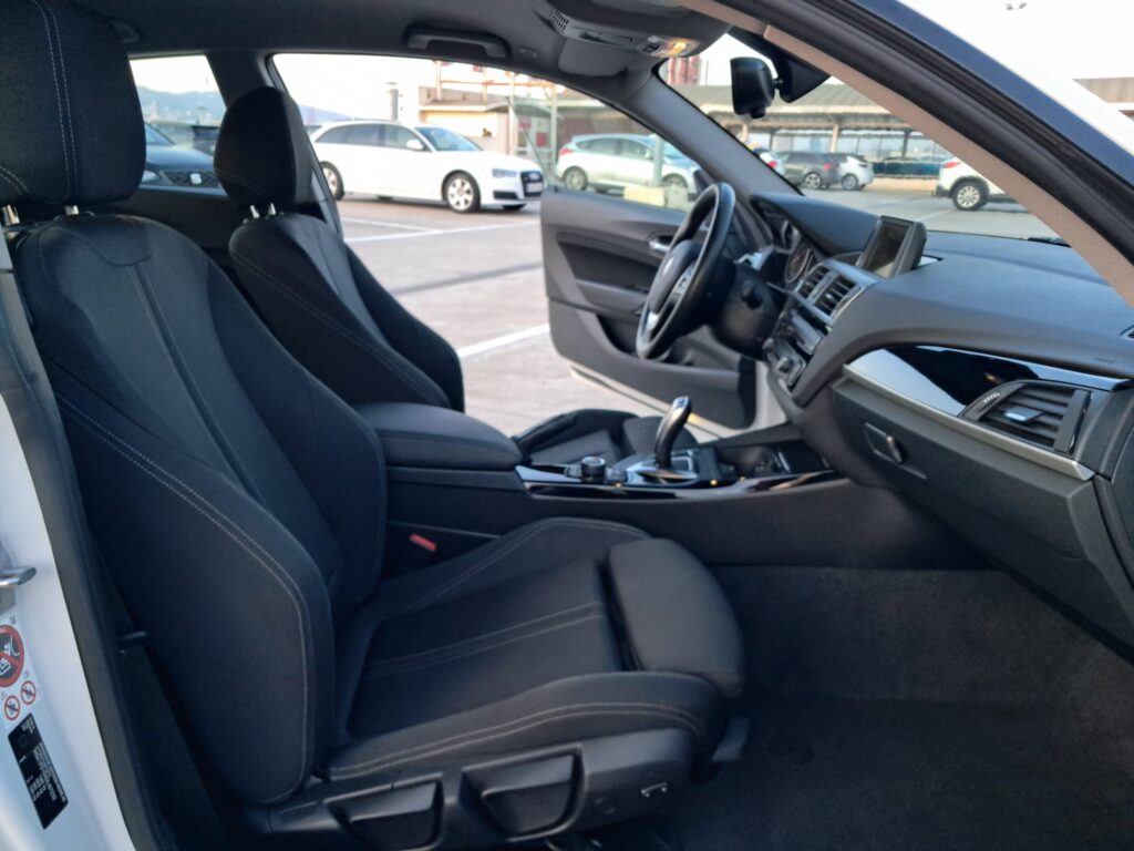BMW Serie 1 118i SPORT AUTOMATICO