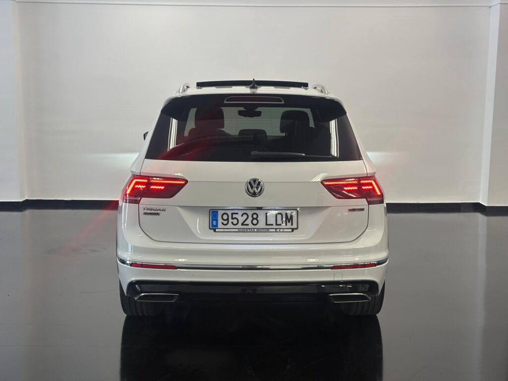 VOLKSWAGEN Tiguan Allspace Sport 2.0 TDI 4Motion DSG 7 Plazas