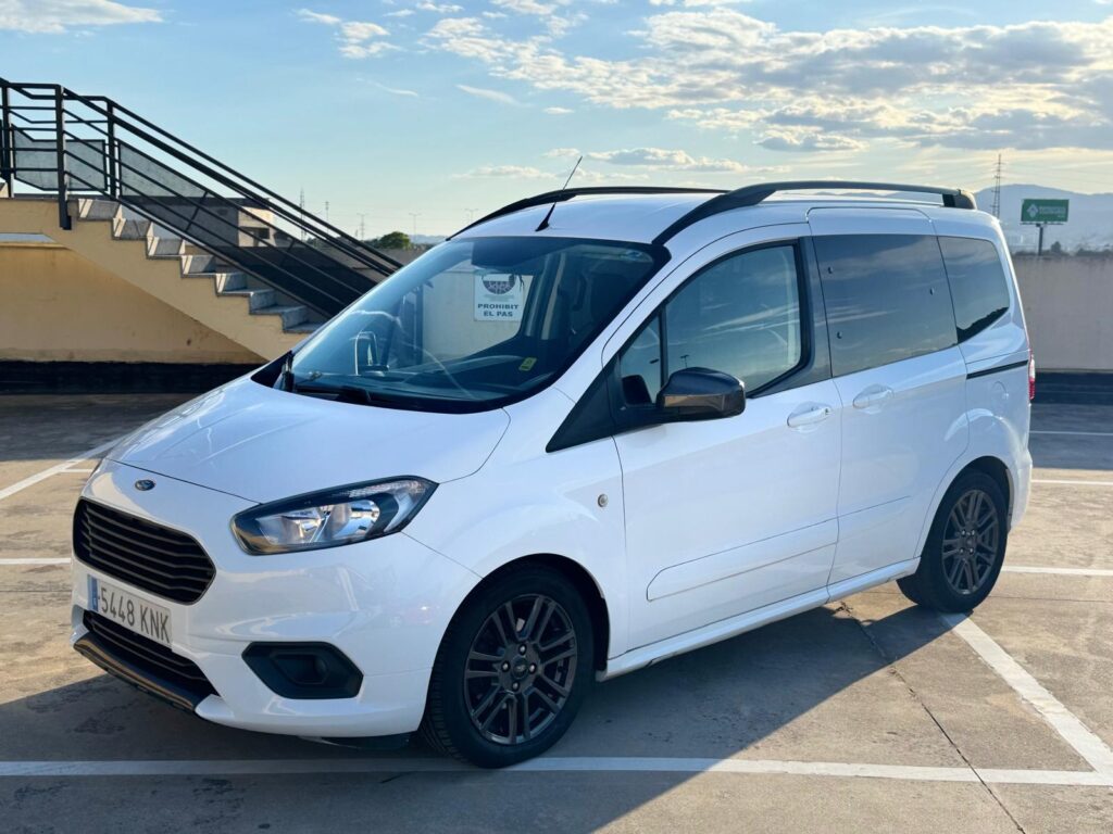 FORD Tourneo Courier 1.0 EcoBoost Sport