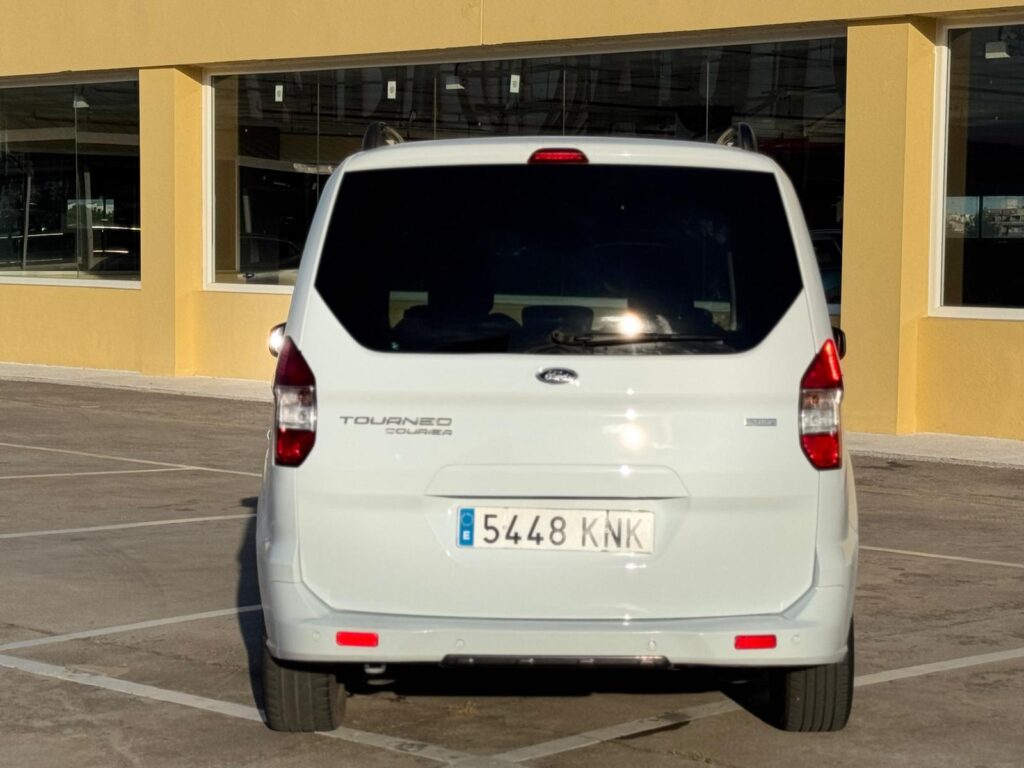 FORD Tourneo Courier 1.0 EcoBoost Sport