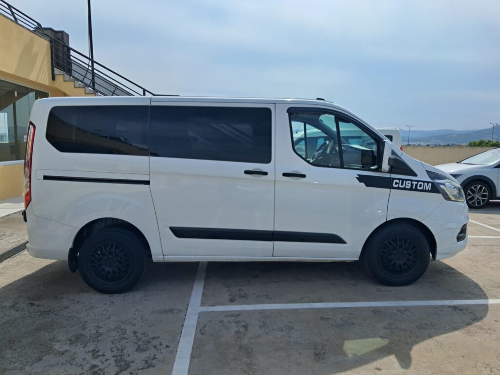 FORD Transit Custom Kombi 2.0 TDCI 170CV  L1